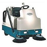 Подметальная машина Tennant 6200