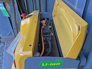 Электрический штабелер XILIN CDDR15-Li 1.5 тонны на складе в Хабаровске